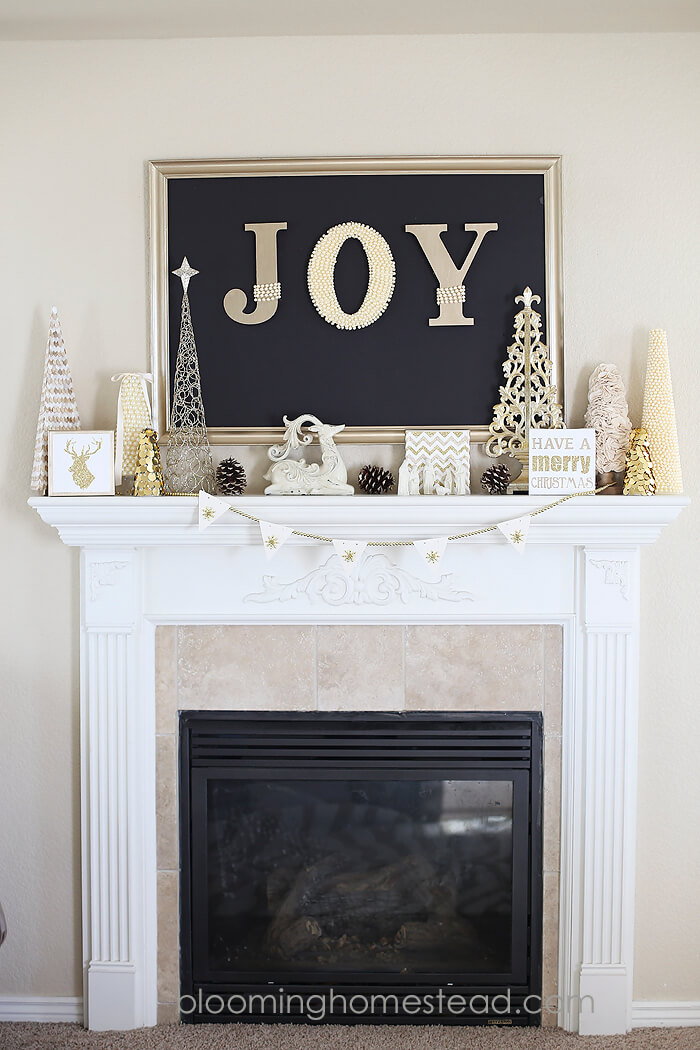 23 christmas mantel decoration ideas homebnc.jpg