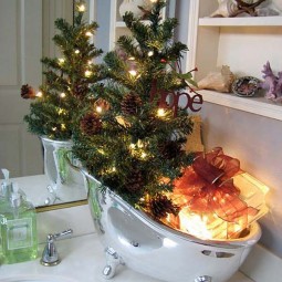 Bring christmas spirit into bathroom 4.jpg