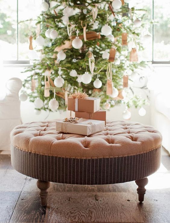 Elegant christmas tree with white ball ornaments.jpg