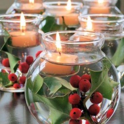 Gorgeous floating candles in rond bowl.jpg
