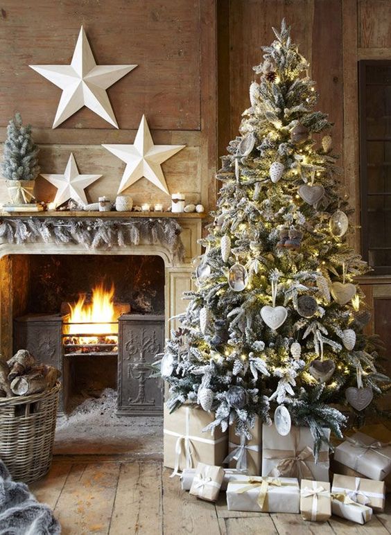 Polished christmas tree and decor in shades of white.jpg