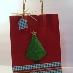 Ac72bf6ead278b7f6c32f178f65fcddd christmas bags christmas wrapping.jpg
