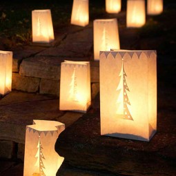 Christmas outdoor decoration ideas with pockets.jpg