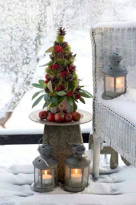 Holiday decoration ideas outdoor christmas tree.jpg