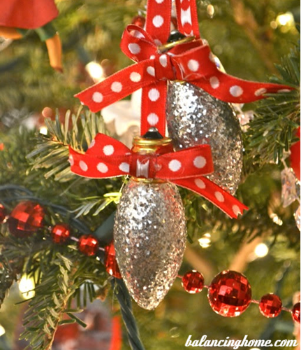 Recycled diy christmas ornaments 19.png