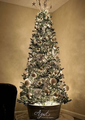 Trends decorate christmas tree 2017 2018 22.jpg