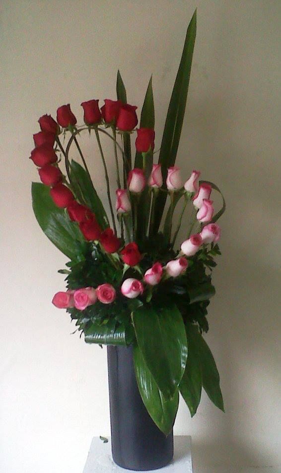 4dbb6037c566da4a99acf133c0f675c2 roses for valentines day valentine flowers.jpg