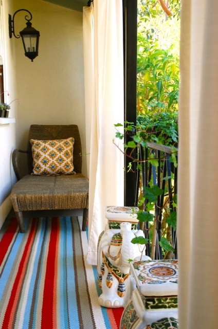 Cool small front porch design ideas 13.jpg