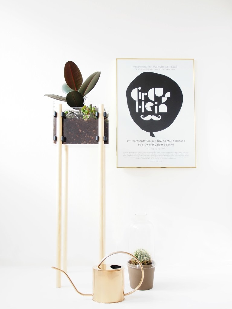 Diy acrylic wooden plant stand.jpg