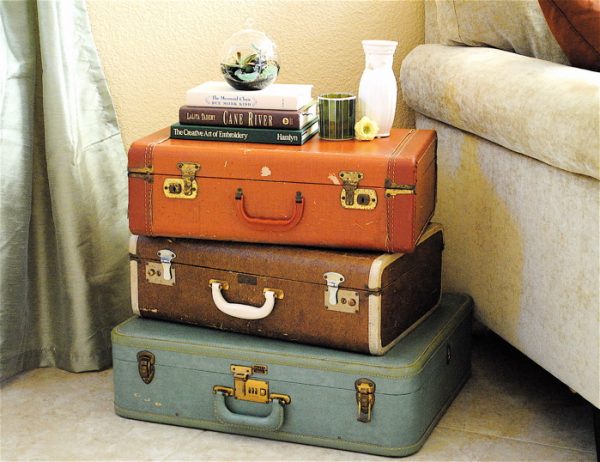 Vintage suitcase table e1463000134146.jpg
