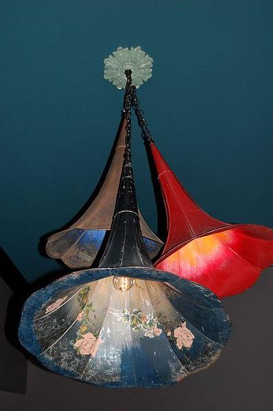 18_old_things_that_make_awesome_diy_lamps_ _i_like_that_lamp_ _4_grande.jpg
