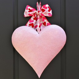 28 lovely handmade valentines wreath designs 2 1024x1024.jpg