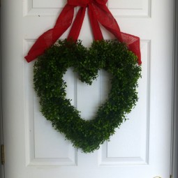 28 lovely handmade valentines wreath designs 7.jpg