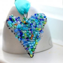 Beaded wire heart blue and green wire wrapped ornament.jpg