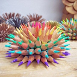 Diy colored pencil crafts 2.jpg