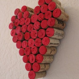 Wine cork red heart wall hanging.jpg