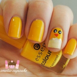 Eater chick manicure.jpg