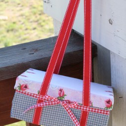 Make a cute shoebox picnic basket.jpg