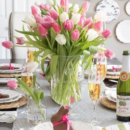 Tulip flowers easter table decoration driven by decor 1518556116.jpg