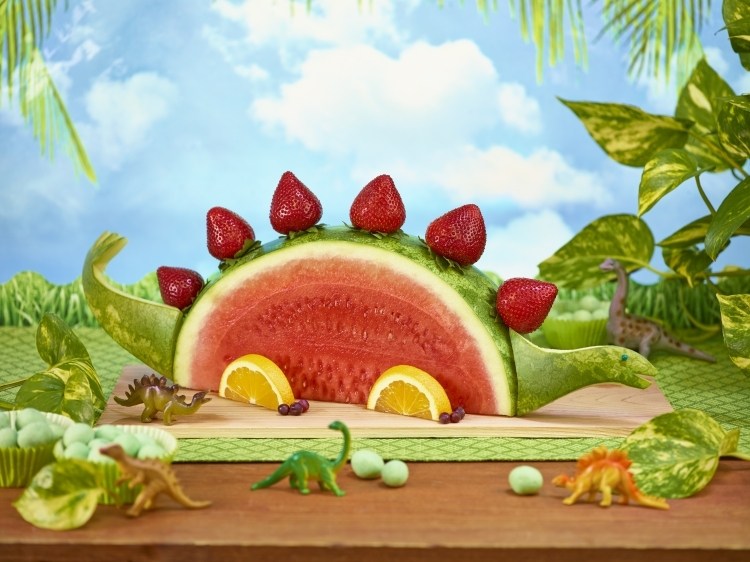 Wassermelone dekorieren ideen selber machen dinosaur 1.jpg