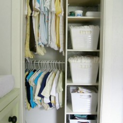 How to organize a small closet13.jpg