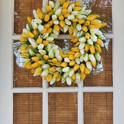 Yellow and white tulip spring door wreath 1516981229.jpg