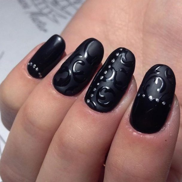Black nail black lwroth iron instagram bc6at_baa7u 608x608.jpg