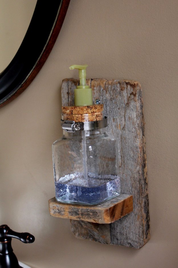 Diy rustic soap dispenser.jpg