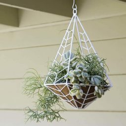 41 outdoor hanging planter ideas homebnc.jpg