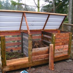 3 bin compost system using wood metal and wire.jpg