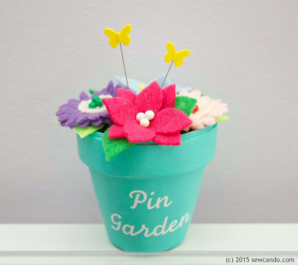 Flower pot pincushion.jpg