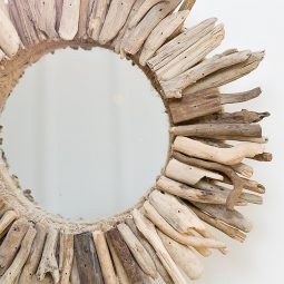 Easy diy mirror from driftwood.jpg