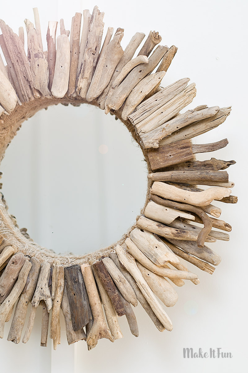 Easy diy mirror from driftwood.jpg