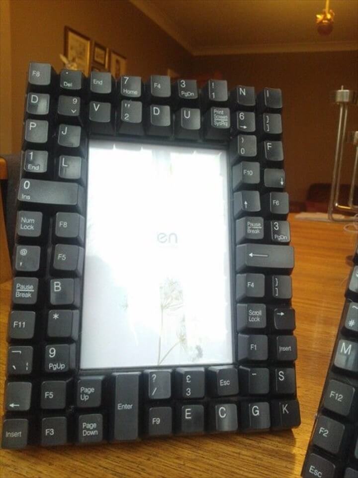 Keyboard mirror.jpg