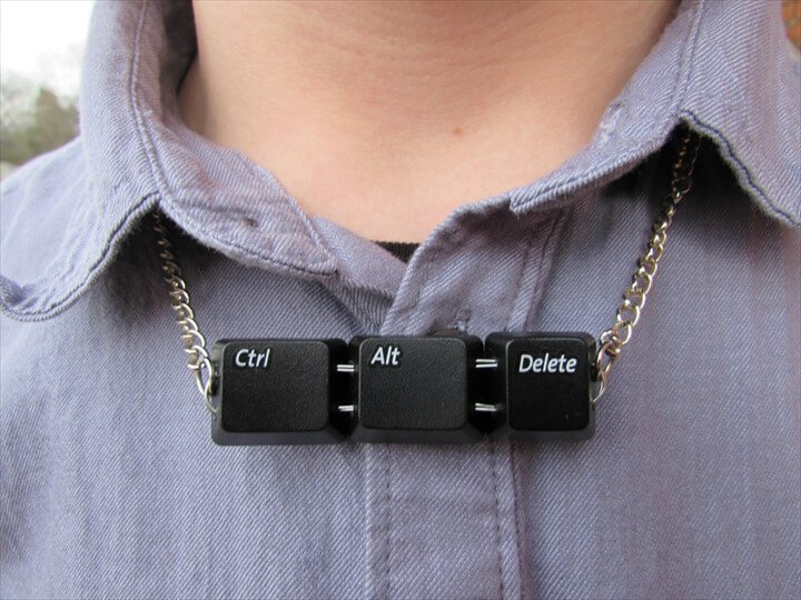 Necklace mafe from keyboard keys.jpg