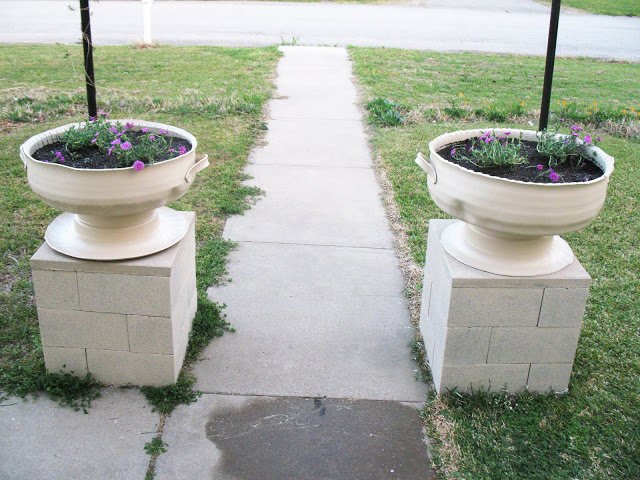 Tire planters with cinder block plinth.jpg