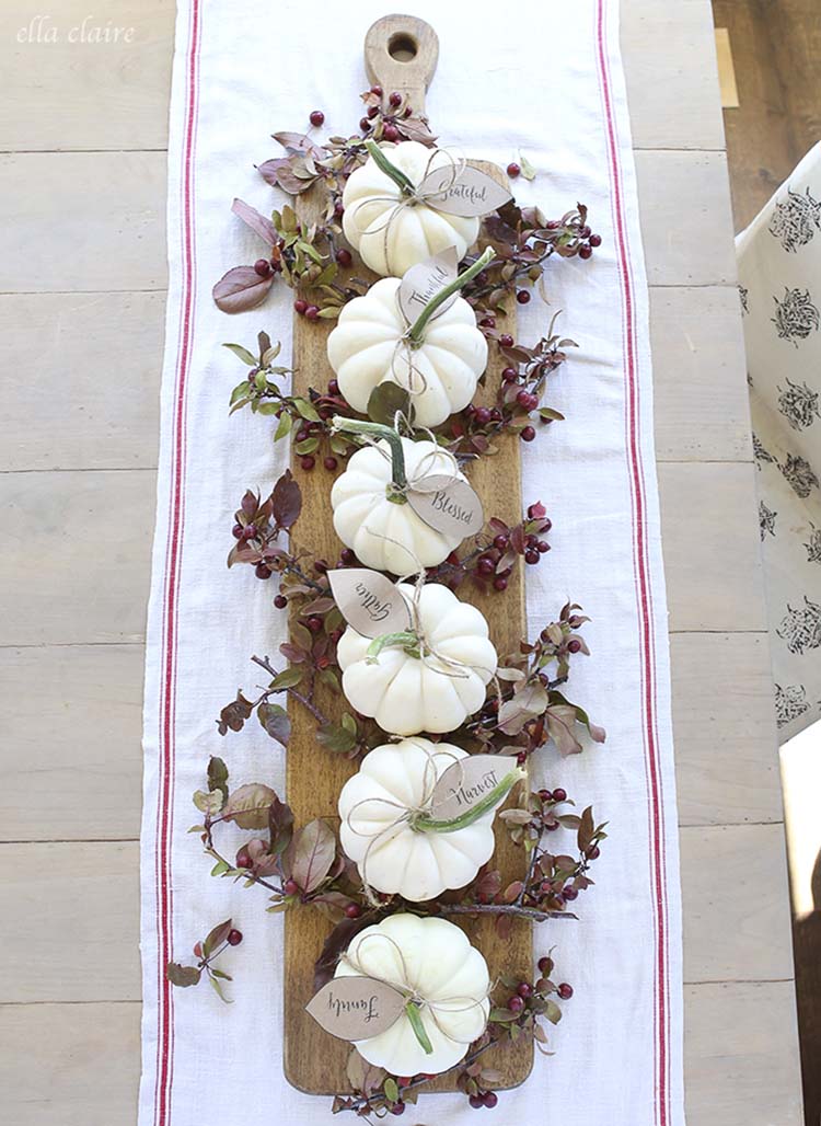 Welcoming fall table decorating ideas 10 1 kindesign.jpg