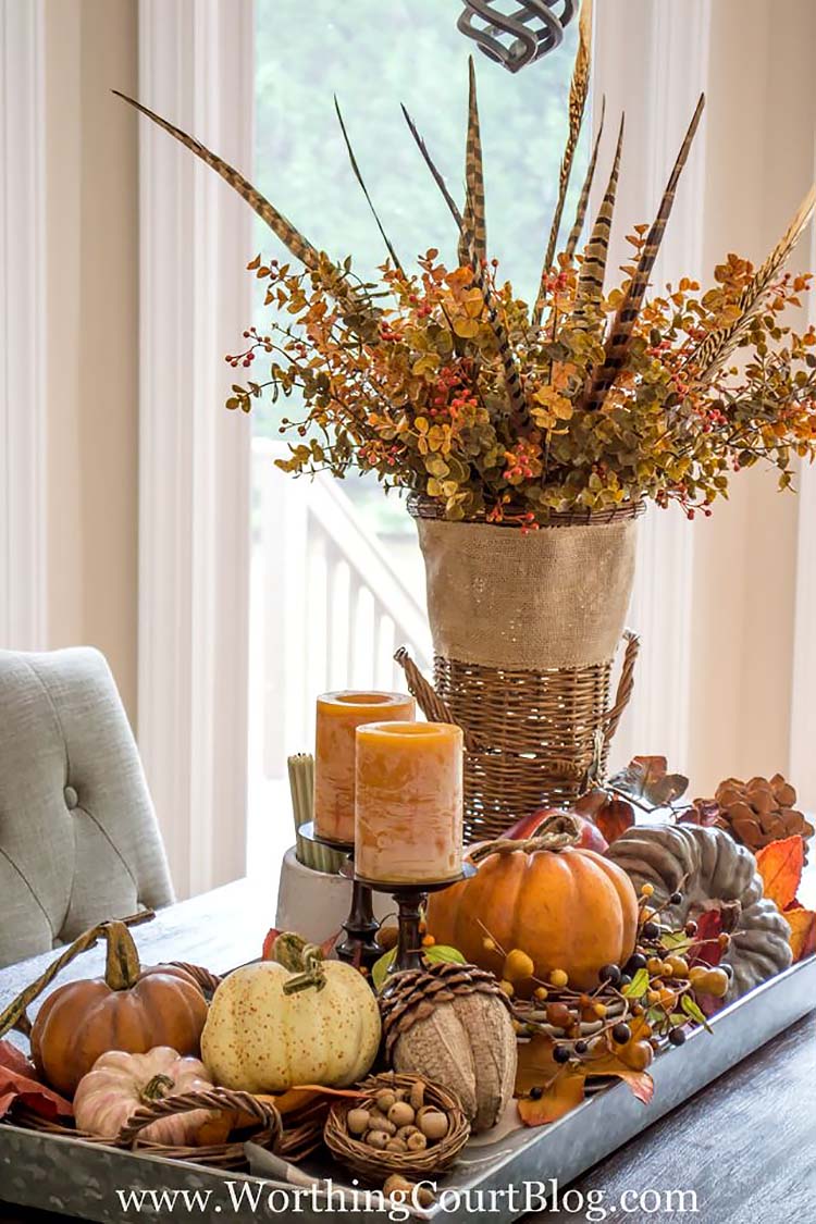Welcoming fall table decorating ideas 18 1 kindesign.jpg