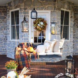 15 farmhouse fall decorating ideas homebnc.jpg
