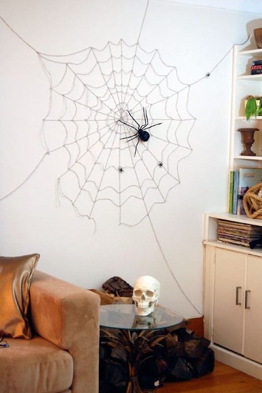 16 easy but awesome homemade halloween decorations spider web.jpg