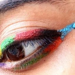 Make eyeliner with colored pencils.1280x600.jpg