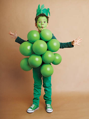 Easy hallowen costumes grapes.jpg