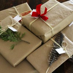 Rustic holiday gift wrapping ideas.jpg