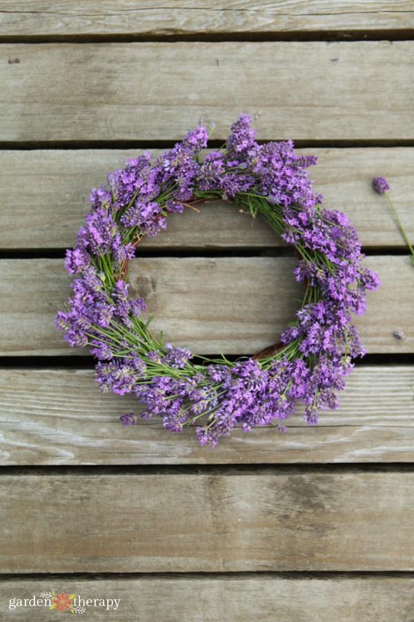 Lavender wreath 2.jpg