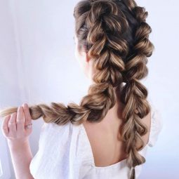 Therighthairstyles.com_.jpg