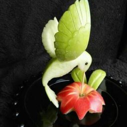 Getting creative with fruits and vegetables apple hummingbird momooze.com picturesque playground for moms.jpg