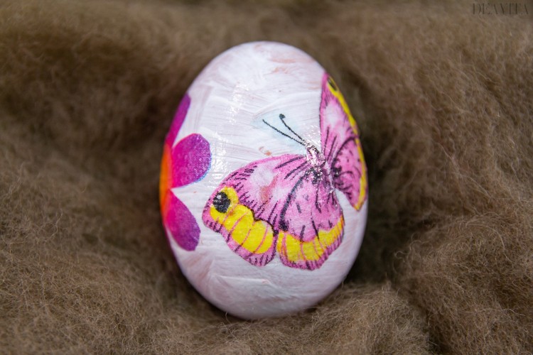 Easter egg decoration ideas decoupage easy craft ideas.jpg
