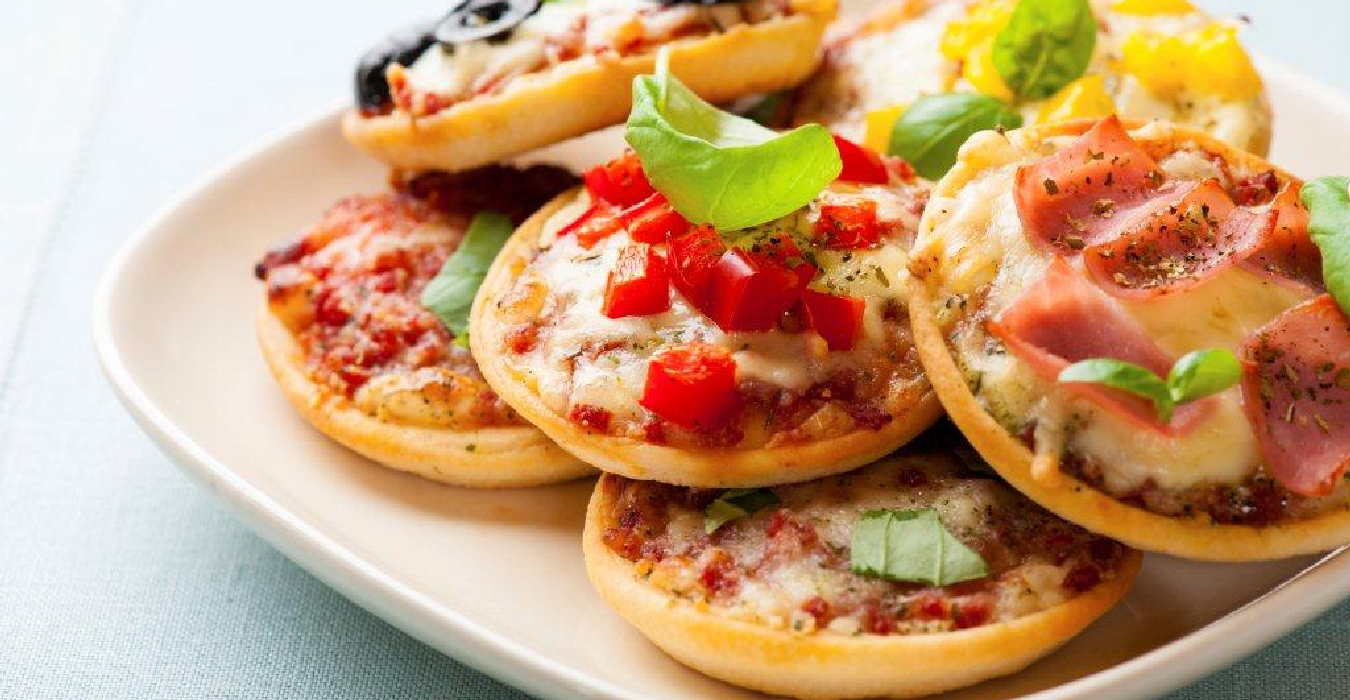 Mini Pizza Snacks :)