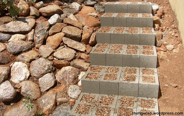 Günstige Garten-Ideen aus Betonblöcken