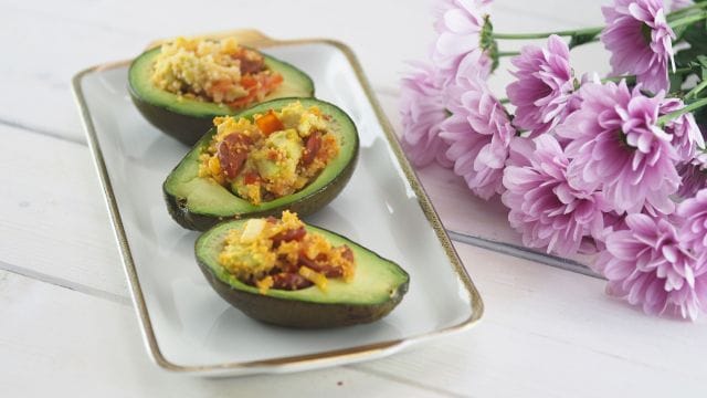 Rezept: Gebackene Avocado. Einfach, schnell und lecker! :P